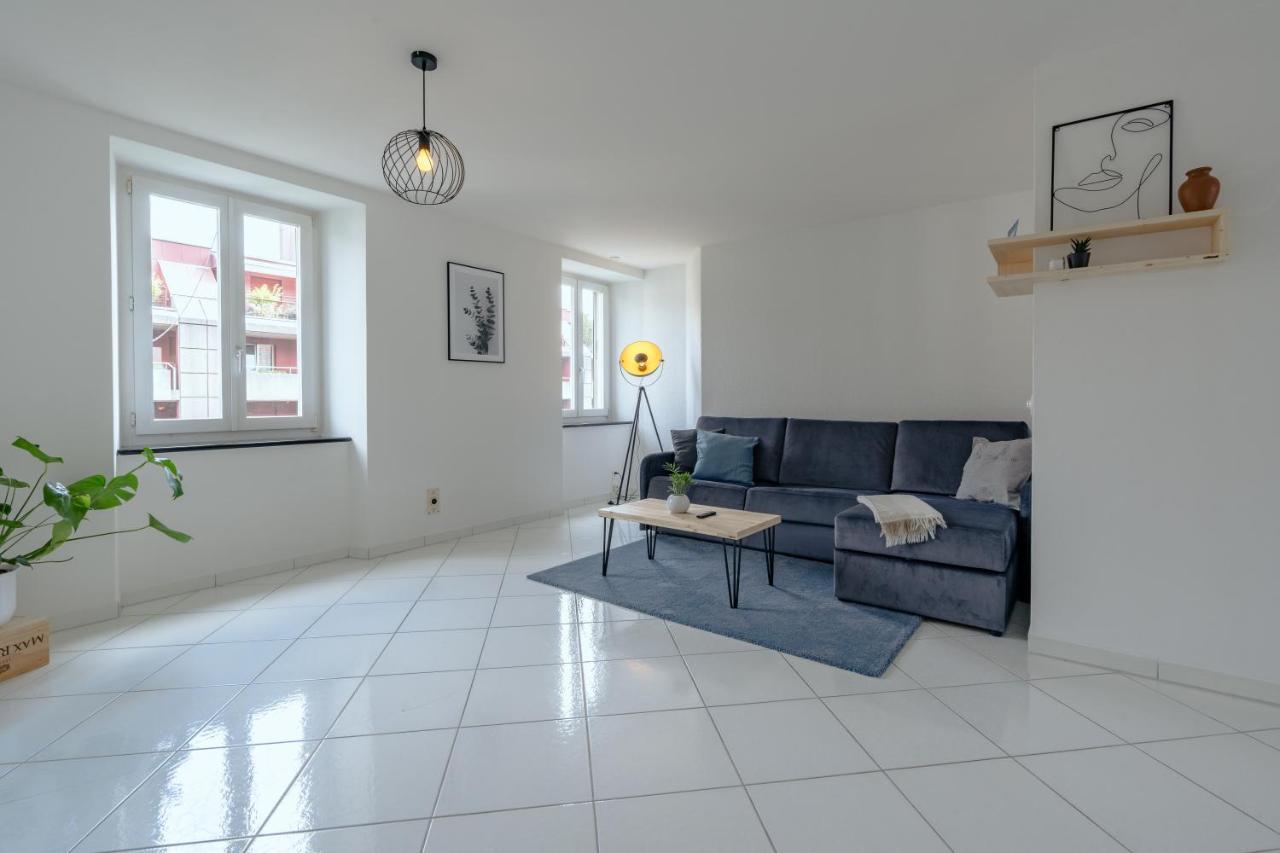 Apartment In The City Center With Free Parking Biel Exterior foto